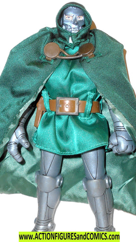 Marvel Famous Covers DOCTOR DOOM 1998 Mego toybiz