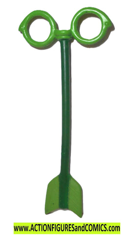DC direct GREEN ARROW's Hand Cuffs ARROW 1:12 scale (Copy)