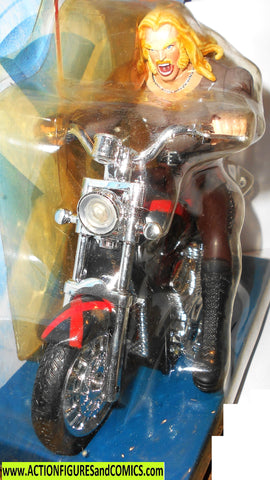 marvel legends SABRETOOTH Battle Cycle Toy biz X-Men movie