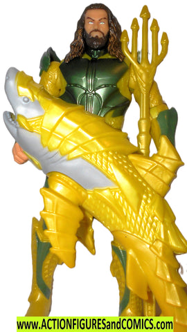dc universe movie justice league AQUAMAN neon power
