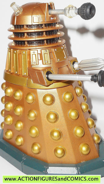doctor who action figures DALEK gold supreme Thay character