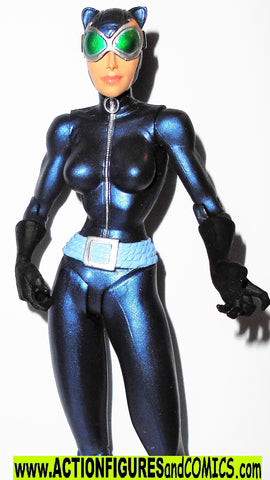 dc direct CATWOMAN Batman ORIGINS 2010 dc universe collectibles