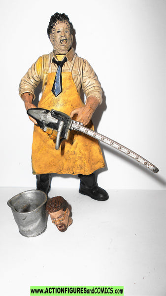 Figurine Leatherface 12" Texas Chainsaw Massacre - McFarlane Movies Maniacs