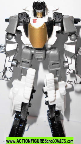 transformers GROOVE combiner wars 2016 motorcycle protectobot chug