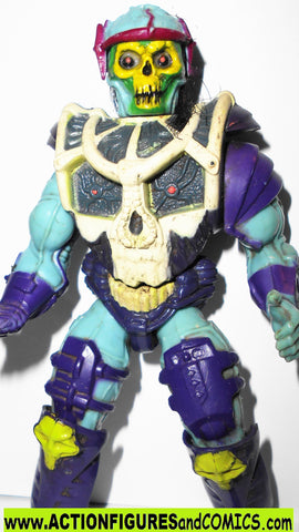 Masters of the Universe BATTLE BLADE SKELETOR 1990 vintage he-man