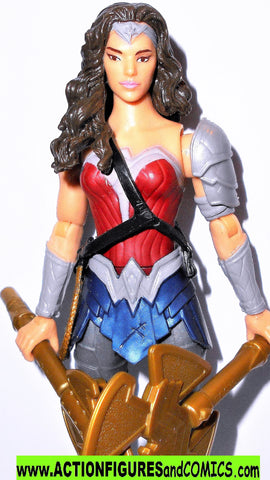 dc universe movie Justice League WONDER WOMAN gal gadot silver pants fig