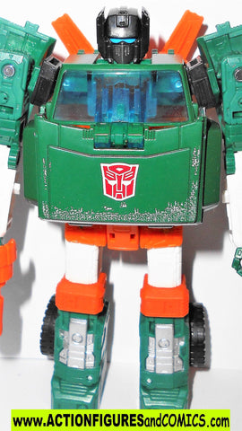 transformers HOIST 2020 Earthrise War for Cybertron classics chug