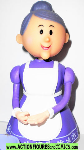 Rudolph 2001 MRS CLAUS island of toys playing mantis