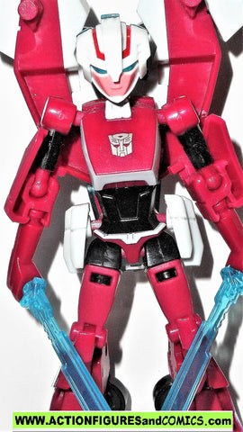 transformers animated ARCEE hasbro toys action figures complete deluxe