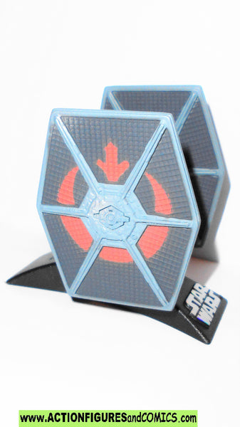 Star Wars Legacy Collection - Hasbro - Ecliptic Evader TIE Fighter Includes Hobbie Klivian Prev P Image 344409 Grande Star Wars Legacy Collection - Hasbro - Ecliptic Evader TIE Fighter Includes Hobbie Klivian Prev P Image 344409 Grande