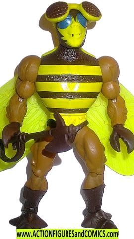 Masters of the Universe BUZZ OFF 2022 origins He-man motu