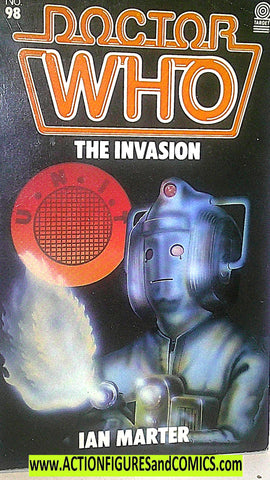 doctor who INVASION 1985 first print book pb