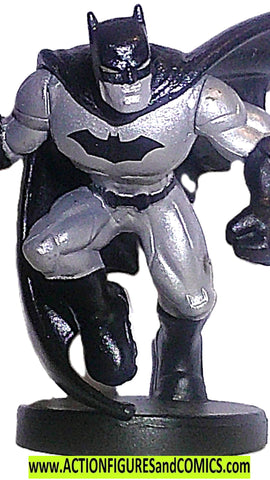 DC Universe spin master BATMAN 2 inch CHASE B & W mini blind bag