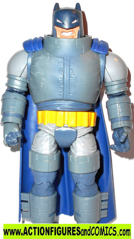 dc universe classics BATMAN armored dark knight Multiverse fig