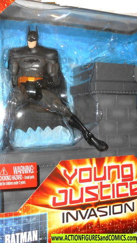 Young Justice BATMAN 6 inch Invasion dc universe moc mib