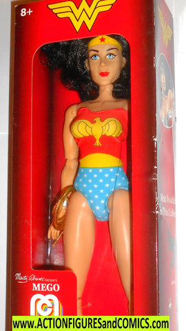 DC Mego WONDER WOMAN 14 inch 2018 classic dc moc