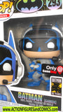 Funko Pop dc universe BATMAN GAMER 2019 gamestop mib moc
