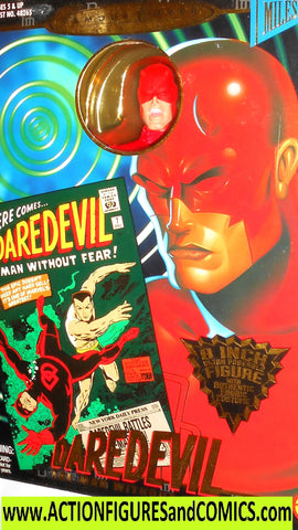 Marvel Famous Covers DAREDEVIL 1998 Mego toybiz moc mib