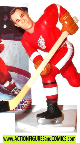 Starting Lineup GORDIE HOWE 1995 Timeless Legends sports hockey