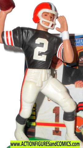Starting Lineup TIM COUCH 1999 2000 football sports