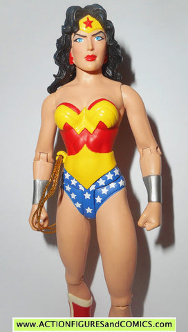 dc direct WONDER WOMAN JLA 2005 gift set justice league of america collectibles