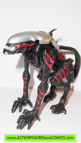 Aliens vs Predator kenner NIGHT COUGAR ALIEN movie action figures toys