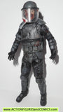 The Walking Dead RIOT GEAR ZOMBIE series 4 todd mcfarlane action figures