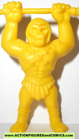 Masters of the Universe SKELETOR version 2 Motuscle muscle he-man Comic con yellow