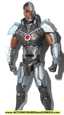 dc direct CYBORG INJUSTICE infinite heroes collectibles action figures