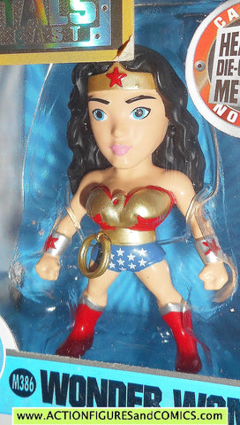 DC metals die cast WONDER WOMAN gold m386 universe moc mib