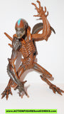 alien resurrection WARRIOR ALIEN complete signature series hasbro action figures