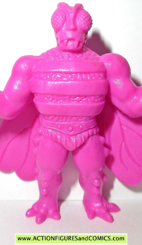 Masters of the Universe BUZZ OFF Motuscle muscle he-man magenta sdcc comic con