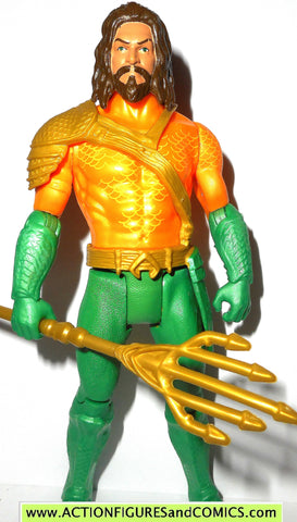 dc universe movie Batman v Superman AQUAMAN classic suit variant