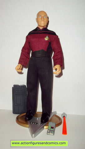 Star Trek CAPTAIN PICARD spencer gifts 9 inch playmates toys action figures