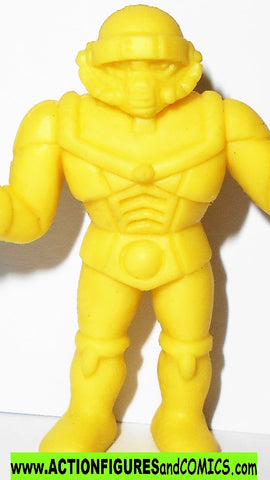 Kinnikuman Kinkeshi m.u.s.c.l.e COMBATMAN 90 YELLOW Japan muscle bandai