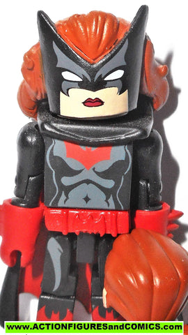 minimates BATWOMAN batman DC universe 2008 series 8 wave action figure
