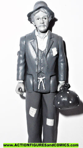 Twilight Zone THE HOBO black white five characters in search of an exit