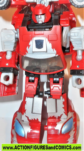 transformers CLIFFJUMPER 2006 classics generations complete action figure