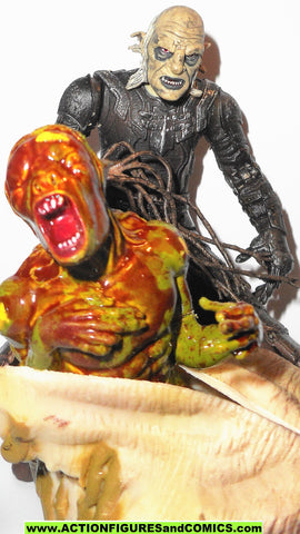 Lord of the Rings ORC OVERSEER & NEWBORN LURTZ toy biz