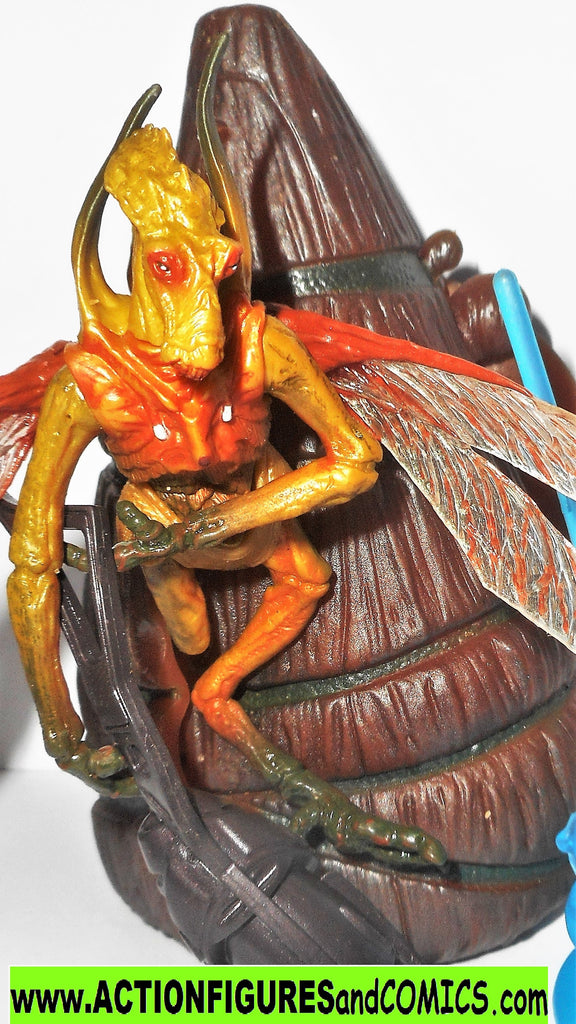 Star Wars Episode 2 Flying Geonosian Action Figure With Sonic Blaster & Attack Pod