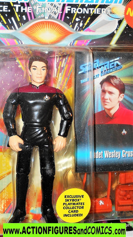 Star Trek WESLEY CRUSHER Cadet 1994 trading card RED accessories tng moc