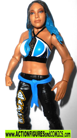 Wrestling WWE action figures MIA YIM 2019 divas 113 wwf
