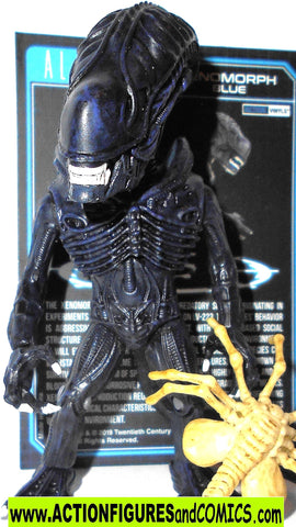 Loyal Subjects Aliens XENOMORPH Blue glow dark gid 2019