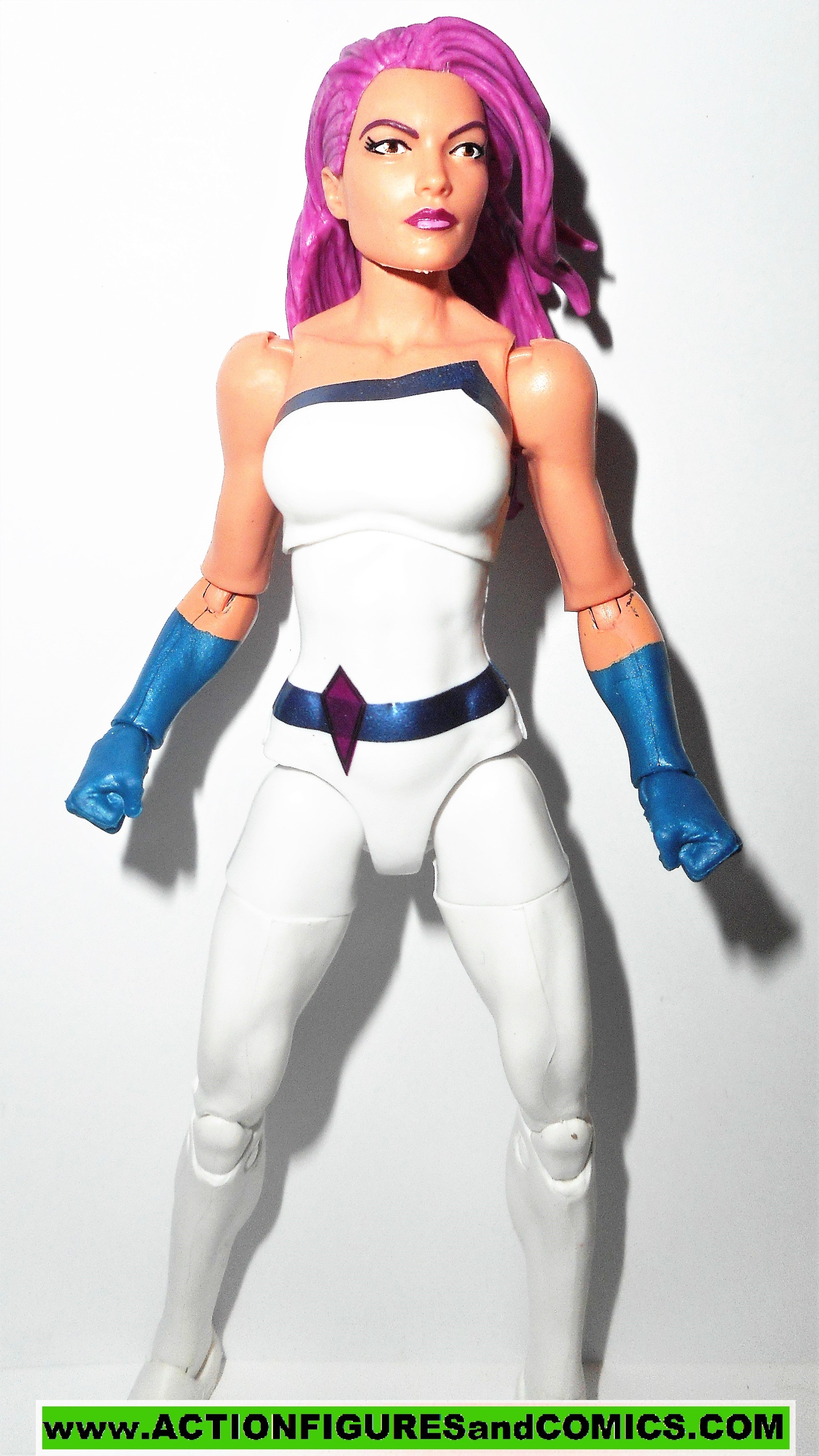 マーベルレジェンド ジェシカ・ジョーンズ Amazon.com: Marvel Knights Legends Series Jessica Jones, 6