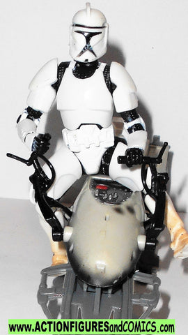 STAR WARS HASBRO 2002 Vaisseau Republic Gunship - L'attaque des clones STAR WARS HASBRO 2002 Vaisseau Republic Gunship - L'attaque des clones