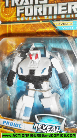 transformers classics PROWL Police car 3 inch cop 2010 moc