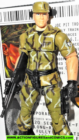 gi joe PIT TROOPER 2009 rise of Cobra movie Toys R Us attack headquarters